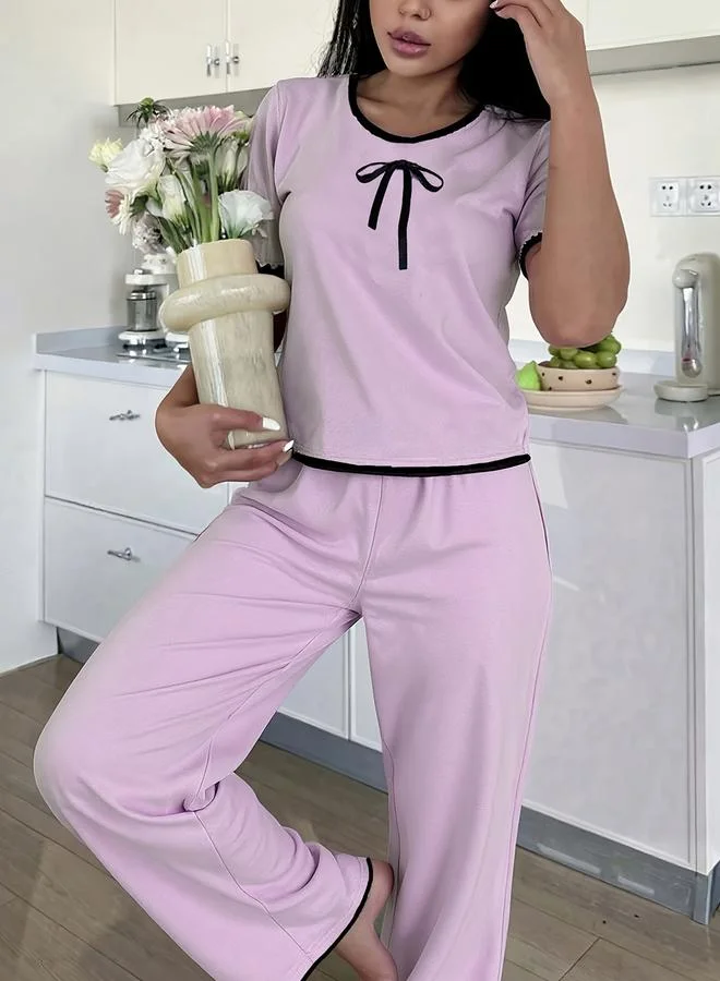 تايك تو طقم بلوزة بطبعة فيونكة وبنطال بيجاما